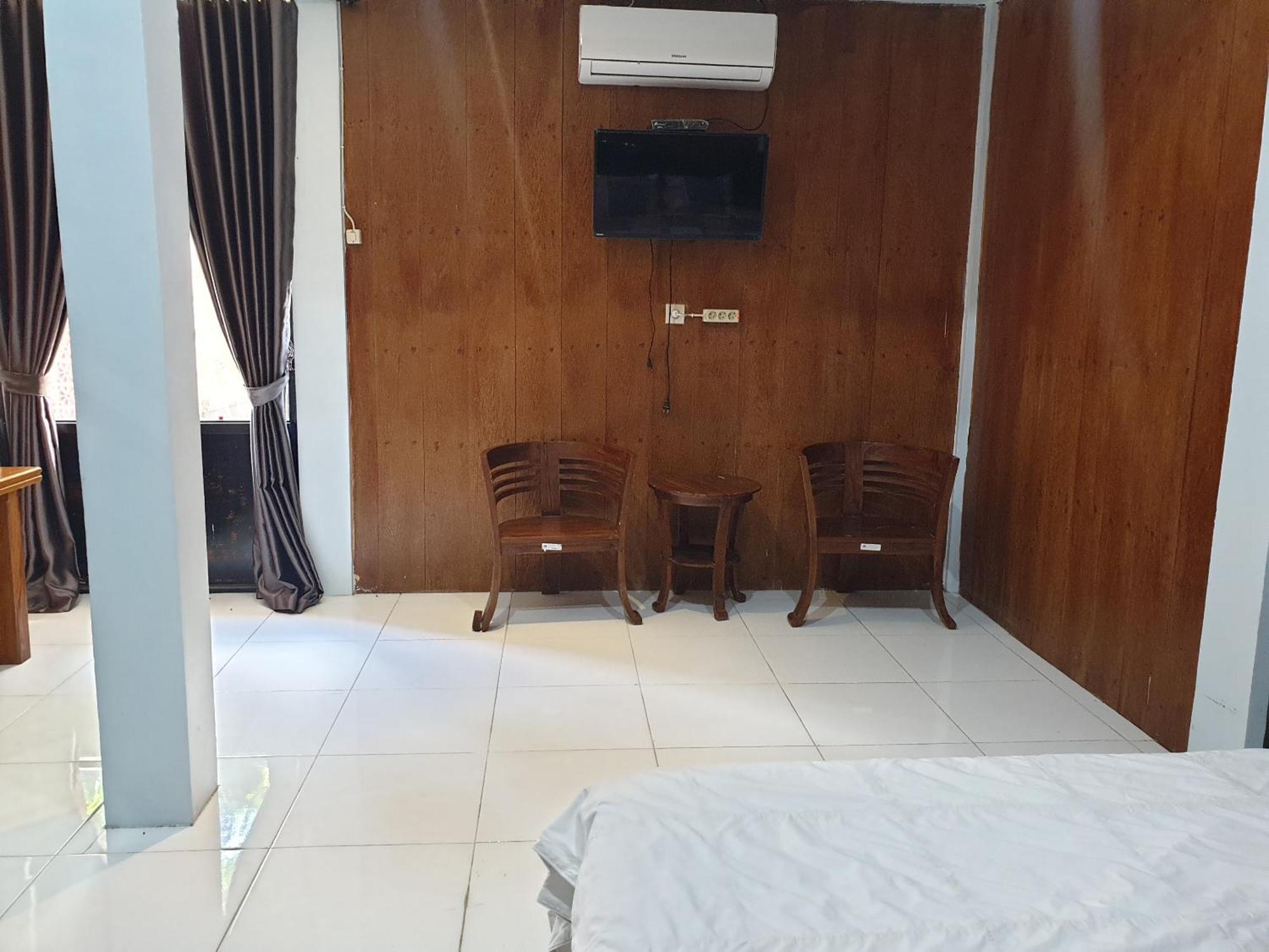 Capital O 92612 Penginapan D'Alas Purwo & Beachnearpadang Savana Sadengan 바뉴왕기 외부 사진