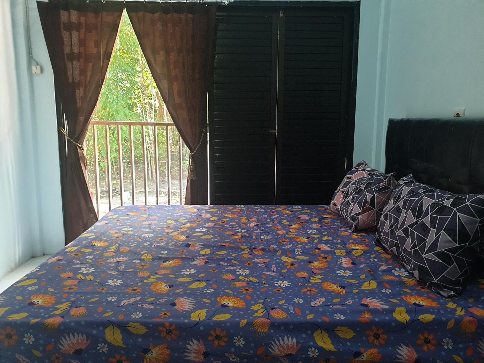 Capital O 92612 Penginapan D'Alas Purwo & Beachnearpadang Savana Sadengan 바뉴왕기 외부 사진